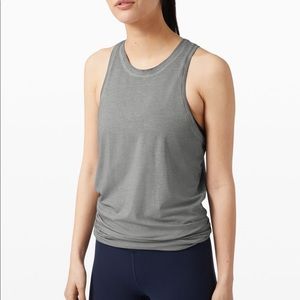 LULULEMON tie back tank